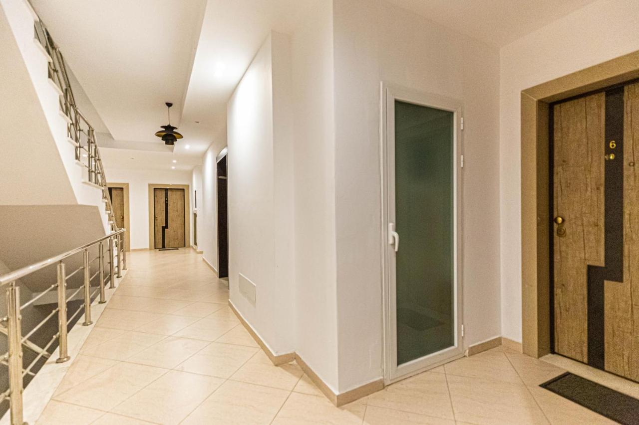 Jordan'S Hotel Vlorë Eksteriør bilde
