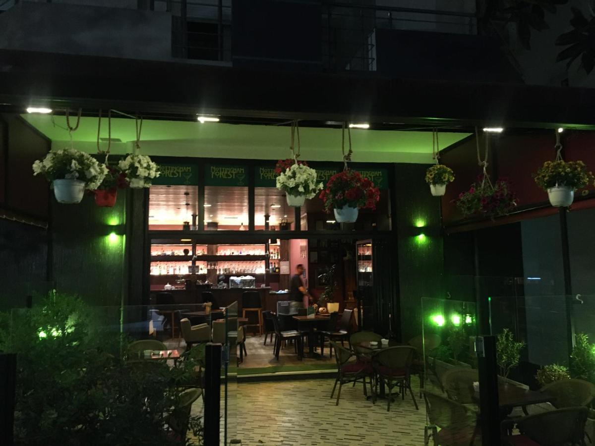Jordan'S Hotel Vlorë Eksteriør bilde