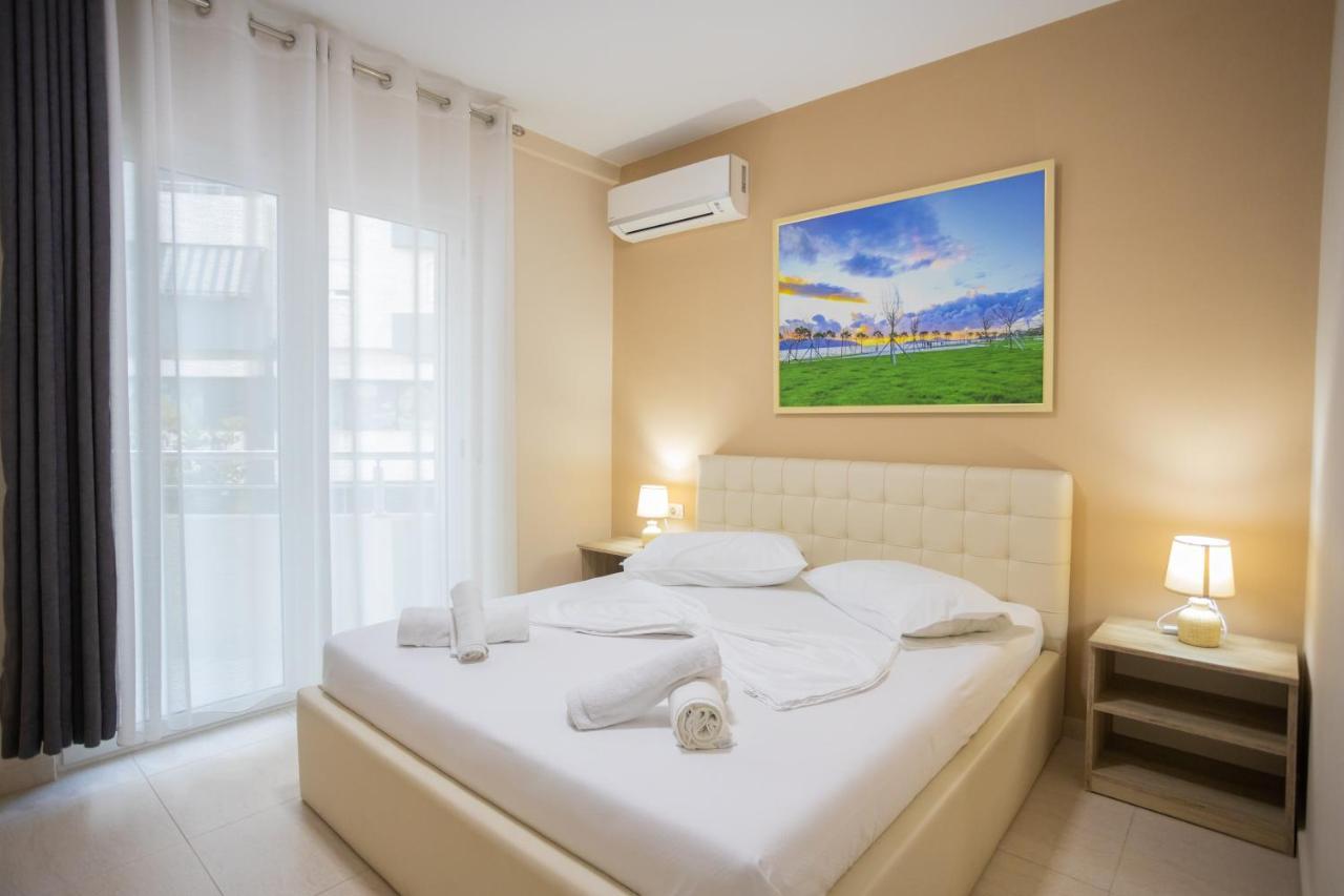 Jordan'S Hotel Vlorë Eksteriør bilde